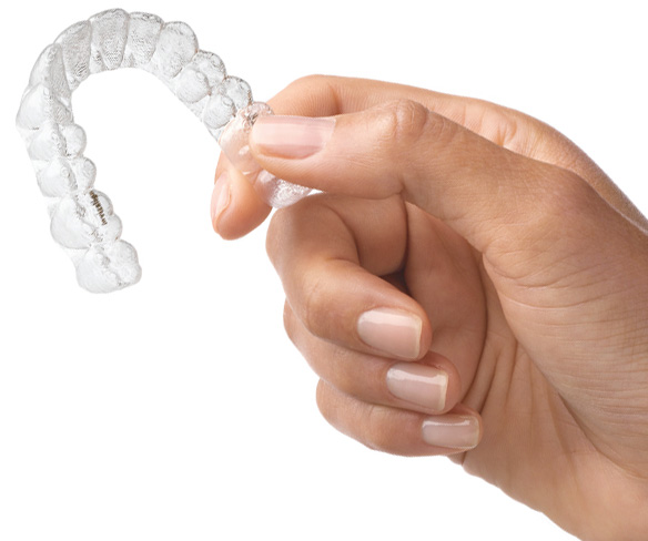 Invisalign Schiene Aligner · Kieferorthopädische Fachpraxis Essen Dr. Christoph Kiwitz & Dr. Gabriele Gabersek